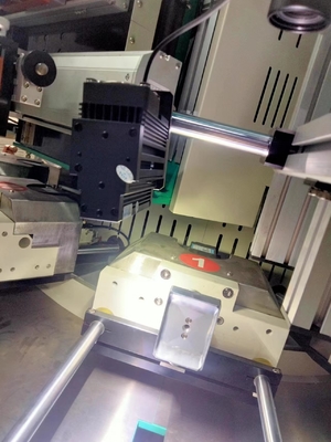 Máy in UV tự động CNC ống mềm 3 màu 80 chiếc/phút