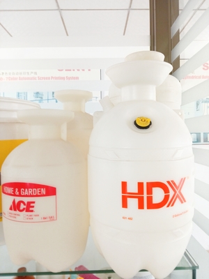 3-8L 35 PC / phút Máy in màn hình UV nhựa tự động