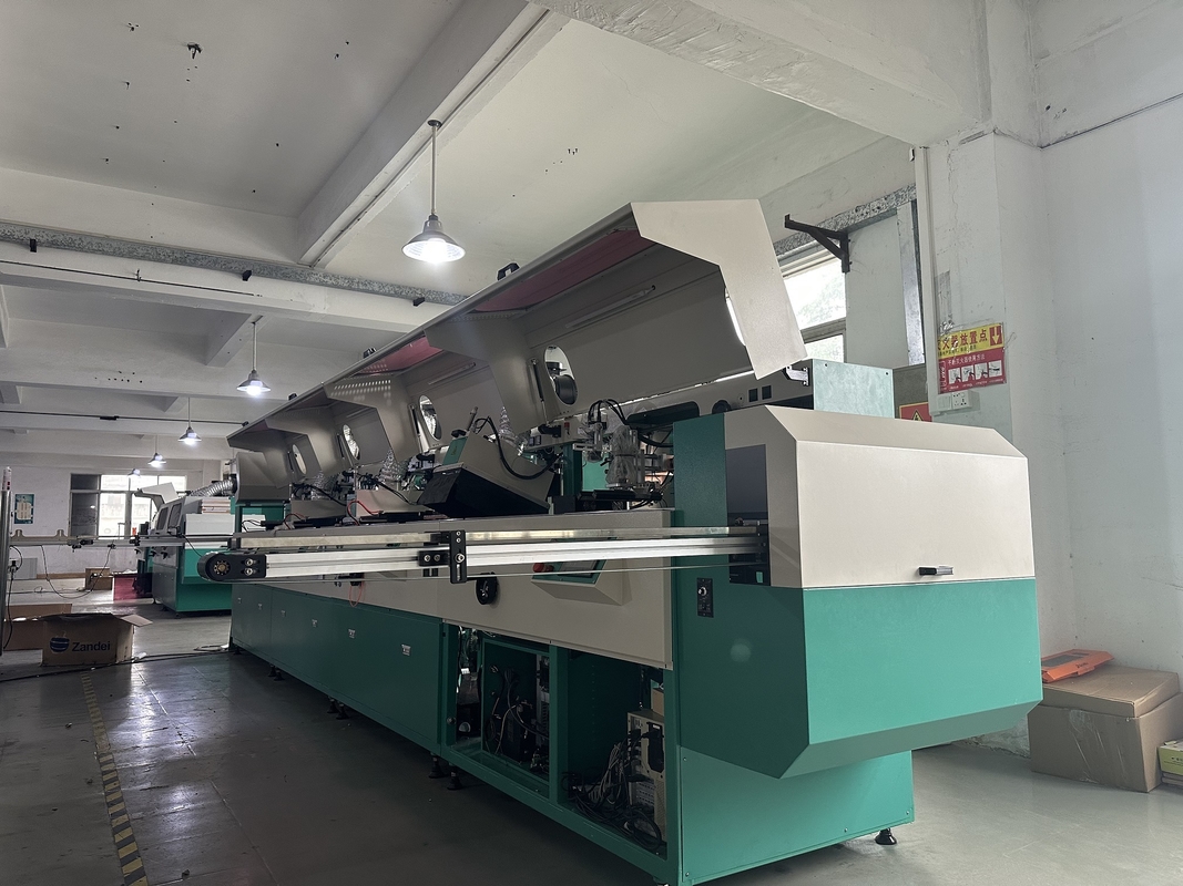 Máy in lụa tự động nhiều màu chai thủy tinh 85 chiếc/phút, loại tuyến tính, thiết bị kim loại